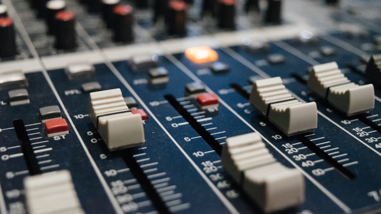 音楽制作の流れ ミックス